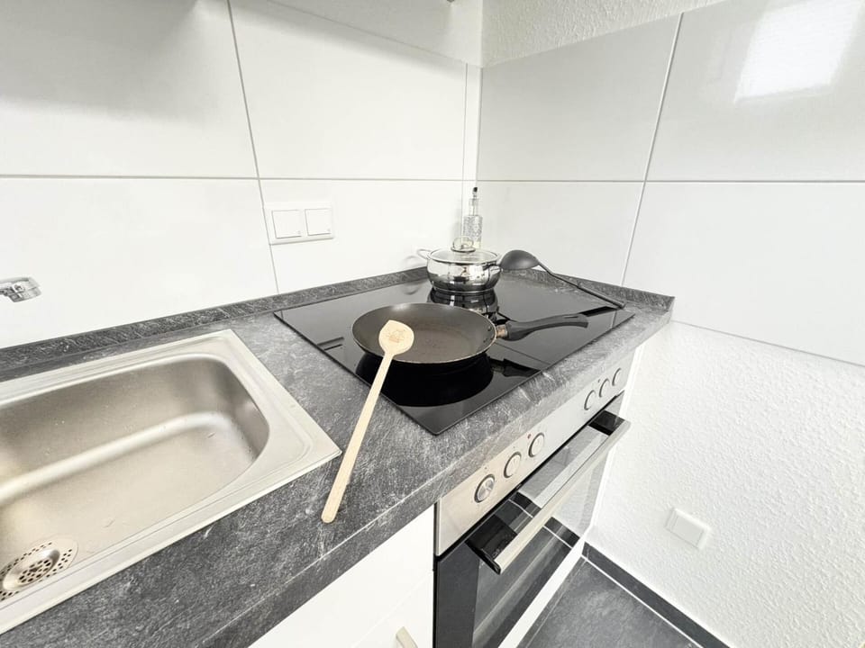 Kitchen or kitchenette, Food