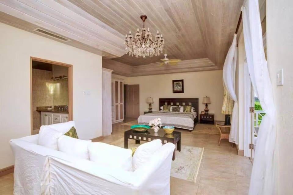 Living room, Decorative detail