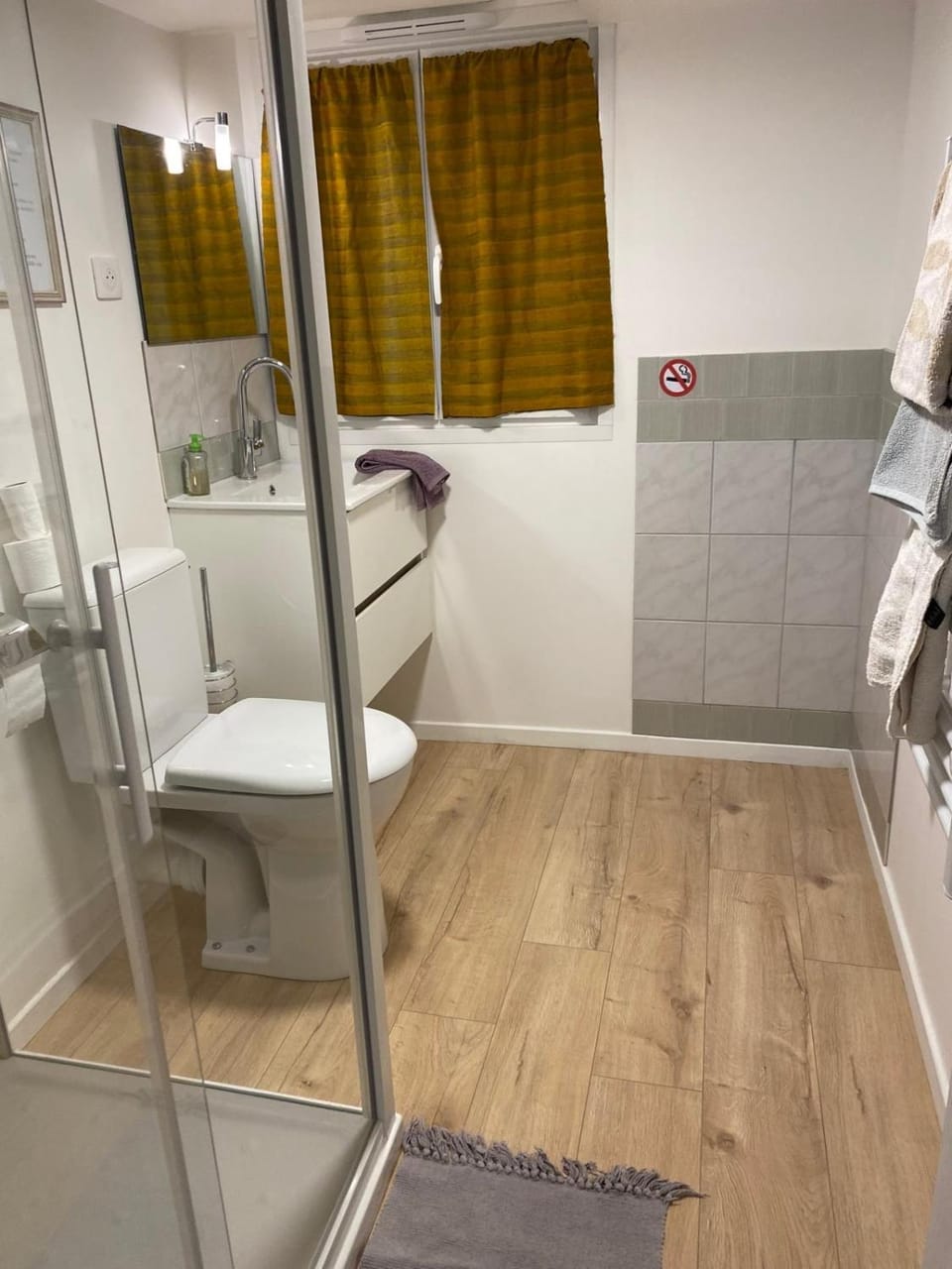 Cosy New Studio 2 min RER B Apartment in Île-de-France