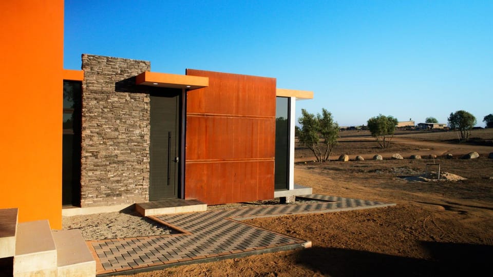 Property building, Day