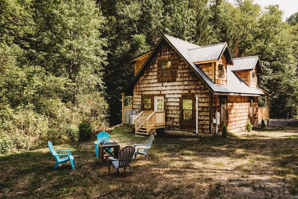Creekside Cabin Cabin in Sevier County
