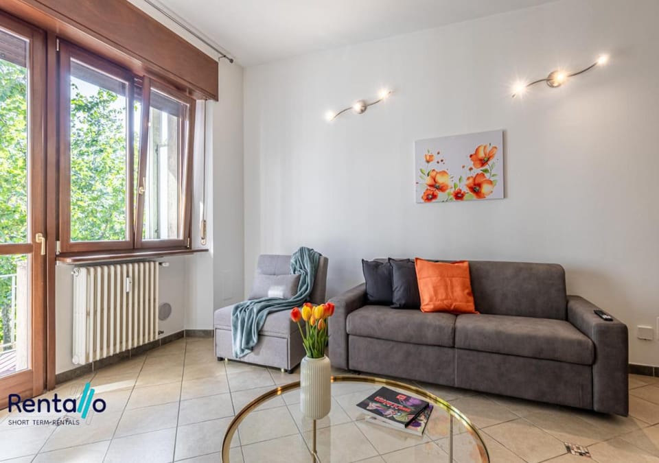 Balcony/Terrace, Living room, Seating area, heating, air conditioner