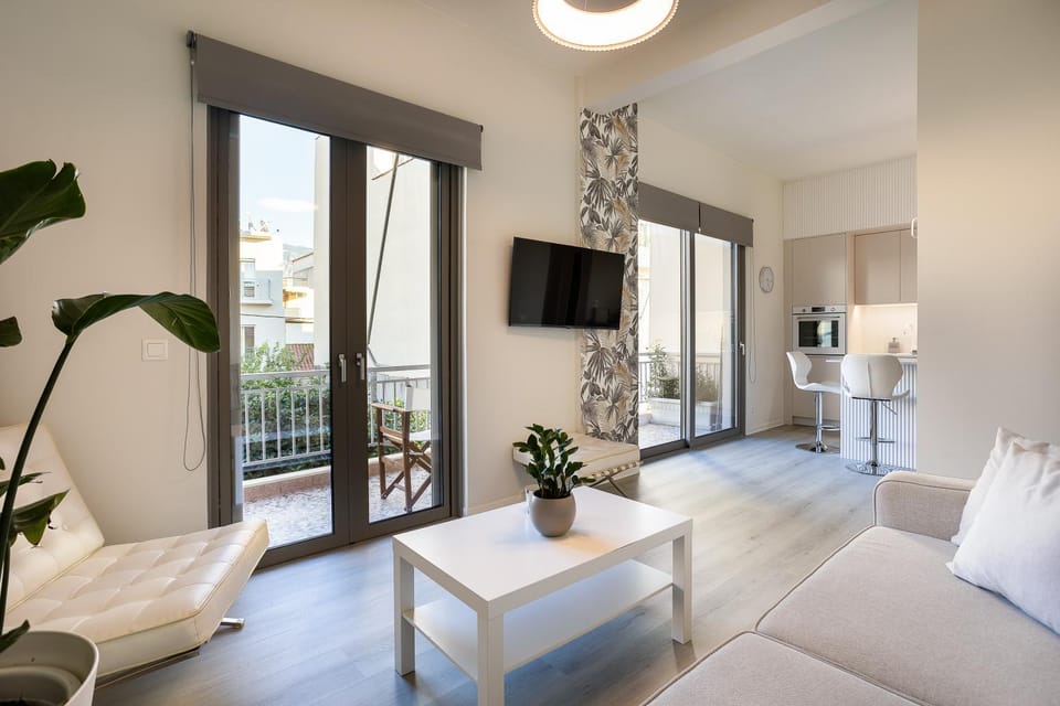 TV and multimedia, View (from property/room), Balcony/Terrace, Living room