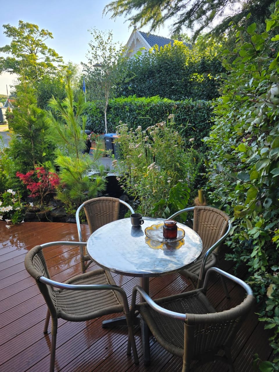 Spring, Day, Garden, Balcony/Terrace, Dining area, Garden view