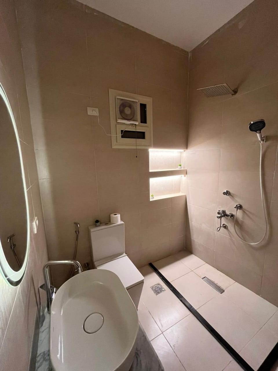 Zamalek high ceiling 2BR Apartment in Cairo