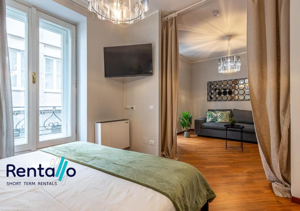 Bed, TV and multimedia, Photo of the whole room, Bedroom, heating, air conditioner