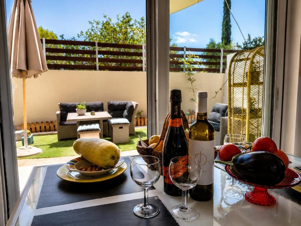 Balcony/Terrace, Dining area