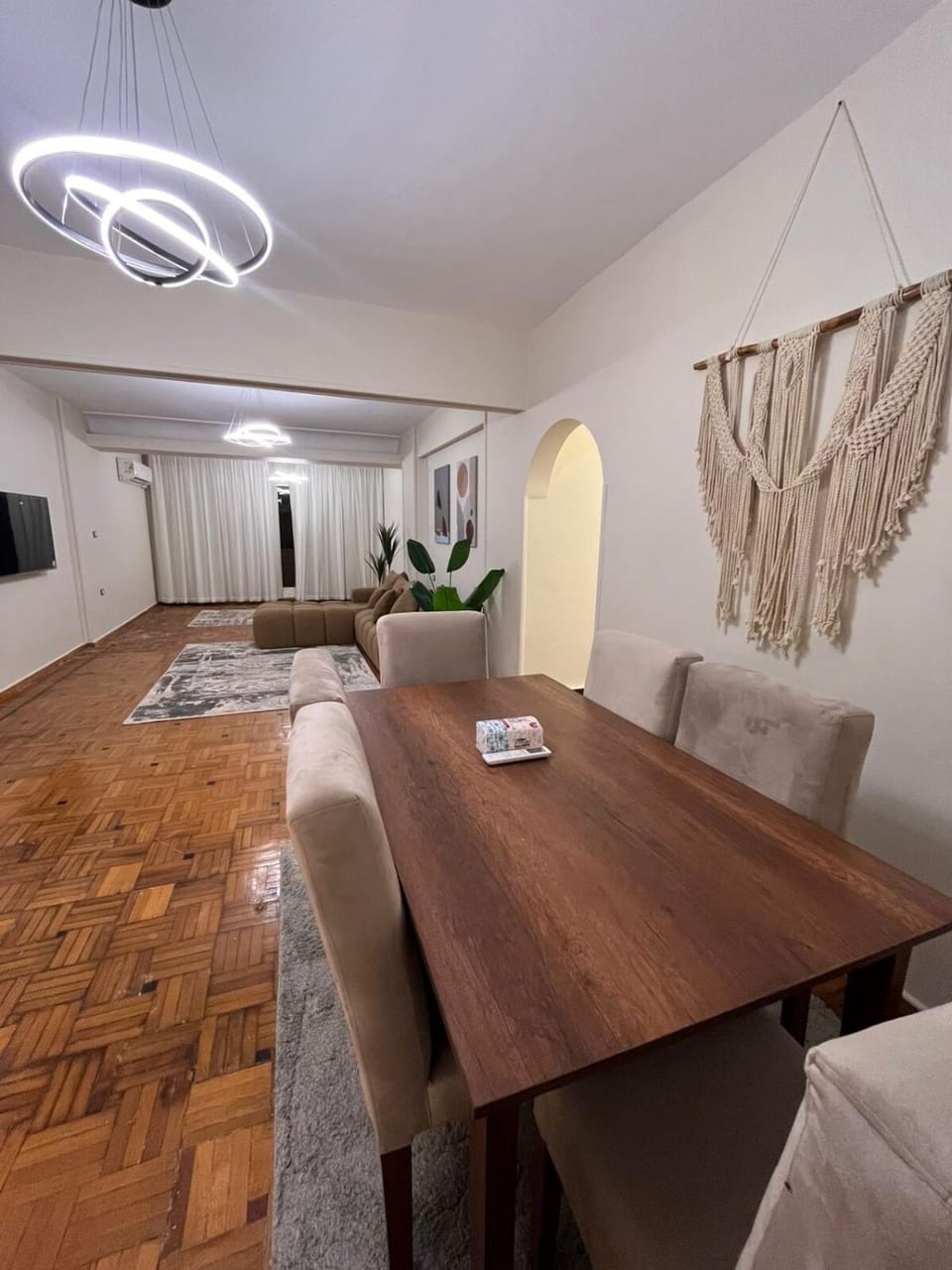 Zamalek 3BR sunny apt Apartment in Cairo