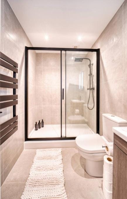 Stylish 1BR Cardiff Bay Central Location Apartment in Cardiff