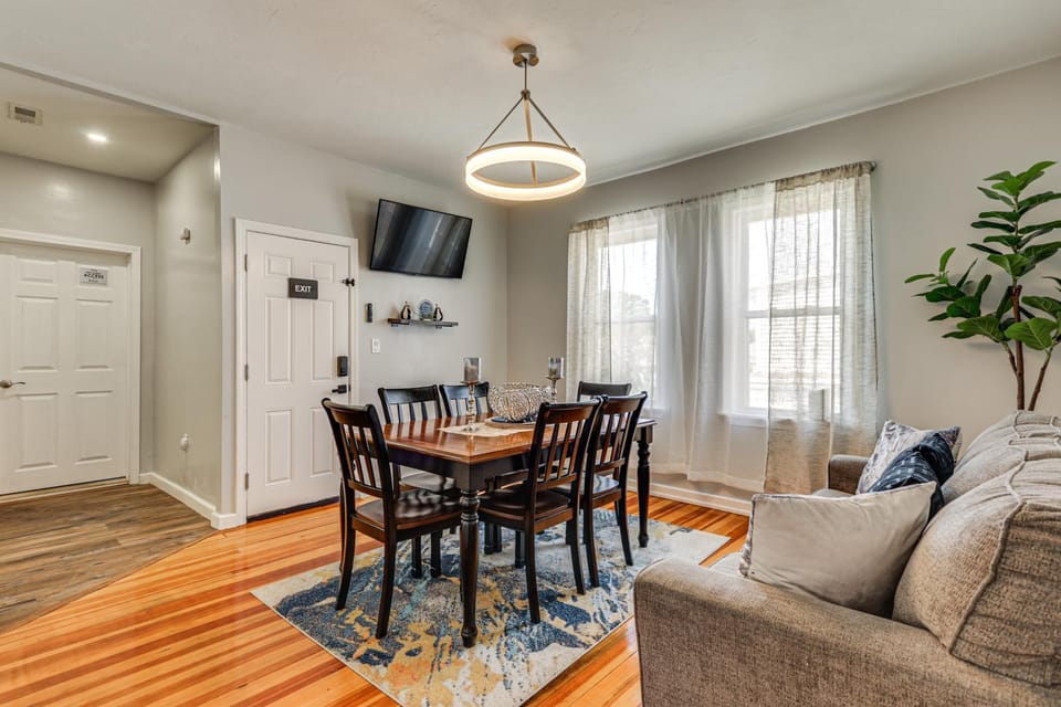 4,500-Sq-Ft Suburban Boston Home By Franklin Park! House in Milton