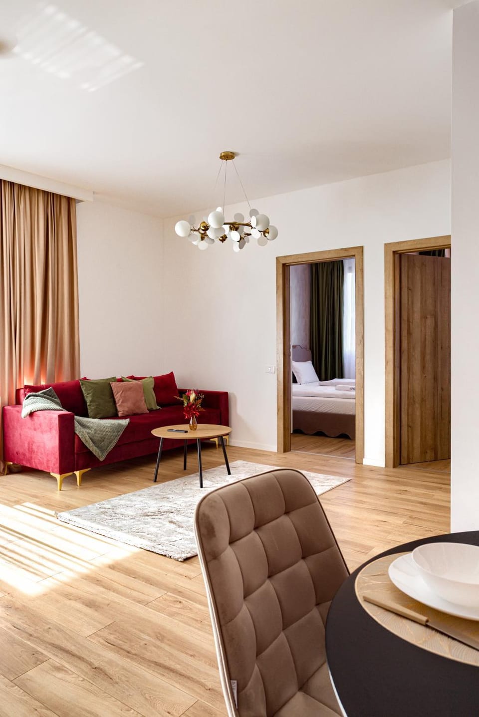 Sika Opulent Grand Apartment - cazare premium Arad - self check-in Apartment in Hungary