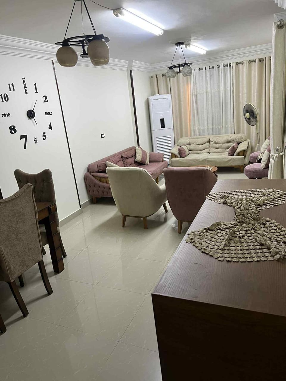 Living room, air conditioner