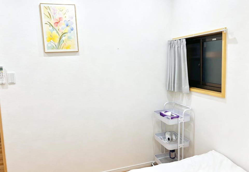 浅草花日美居 Asakusa Hanahi 201 Queen Bed Room, 4 min walk to Asakusa Temple, direct subway access to Narita and Haneda Airport Apartment in Japan
