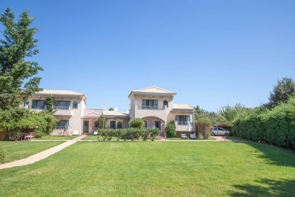 Stalakton Country Maisonettes Apartment in Corfu, Greece