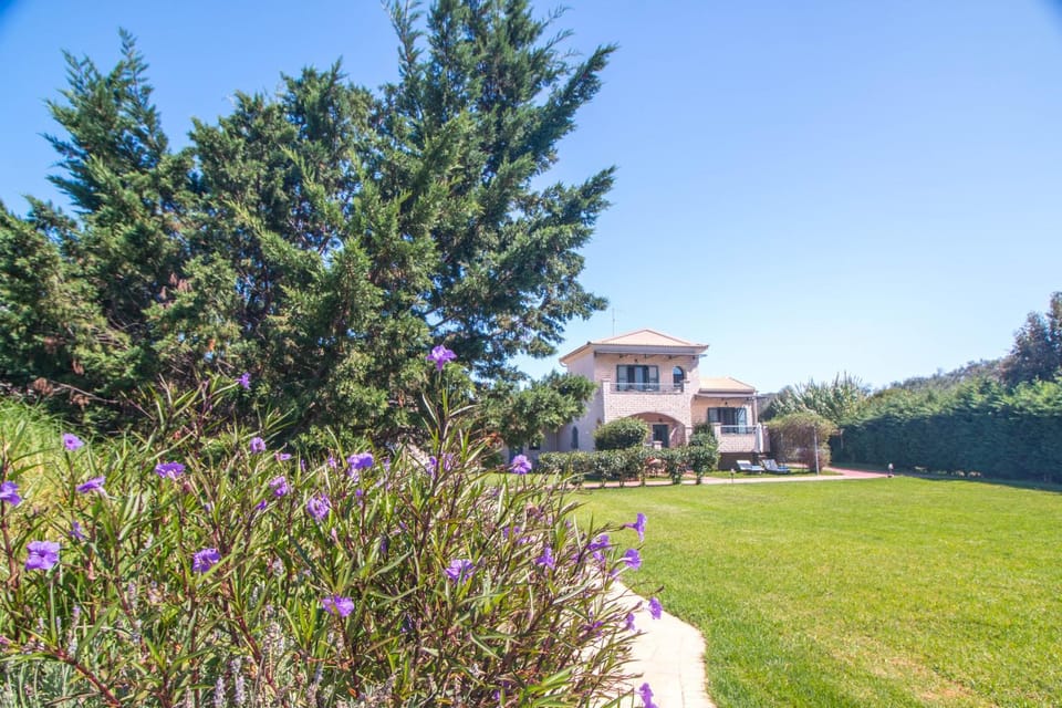 Stalakton Country Maisonettes Apartment in Corfu, Greece