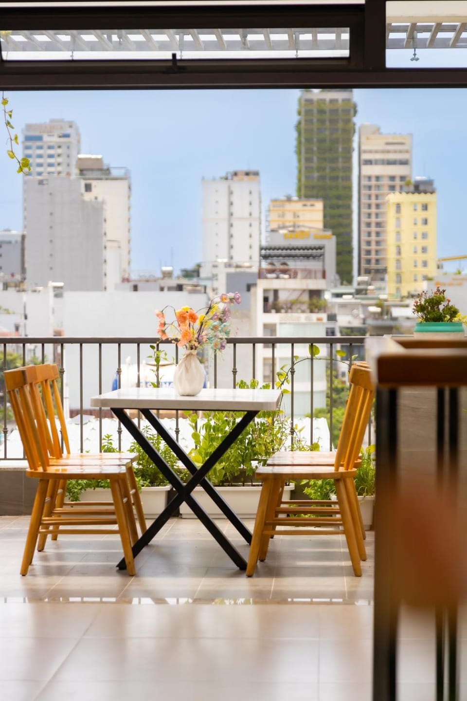 Patio, Balcony/Terrace, Living room, Seating area, City view