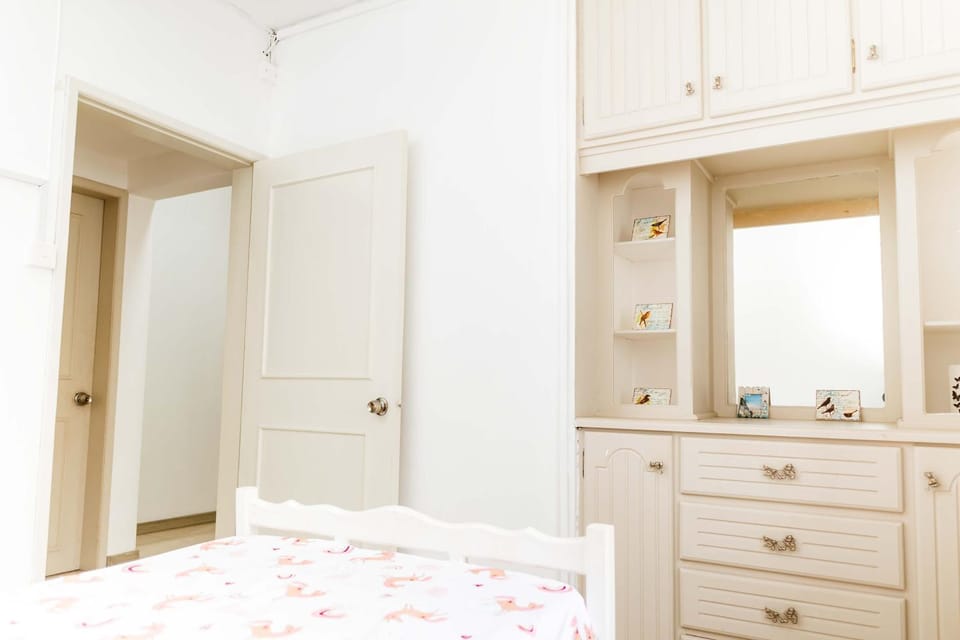 Bed, Bedroom, wardrobe