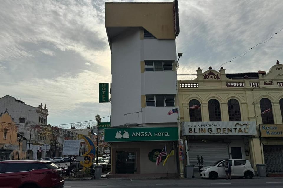 Property building, Street view