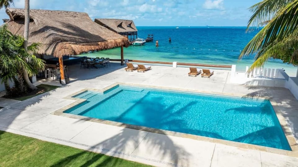 Villa Lagartijas - Exclusive Beach Escape Villa in Cancun