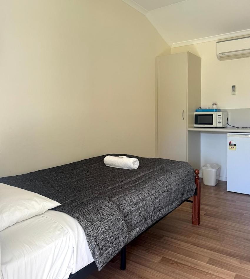 Hotel Theodore Motel in Queensland