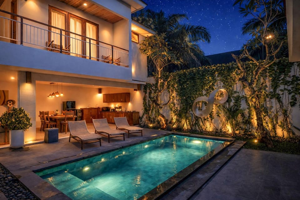 Property building, Night, Balcony/Terrace, Pool view, Swimming pool, sunbed