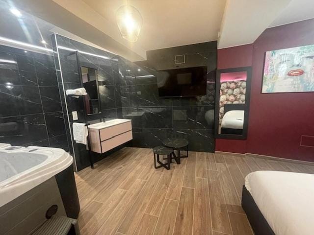 Le Fuchsia Spa Unenuitametz Apartment in Metz
