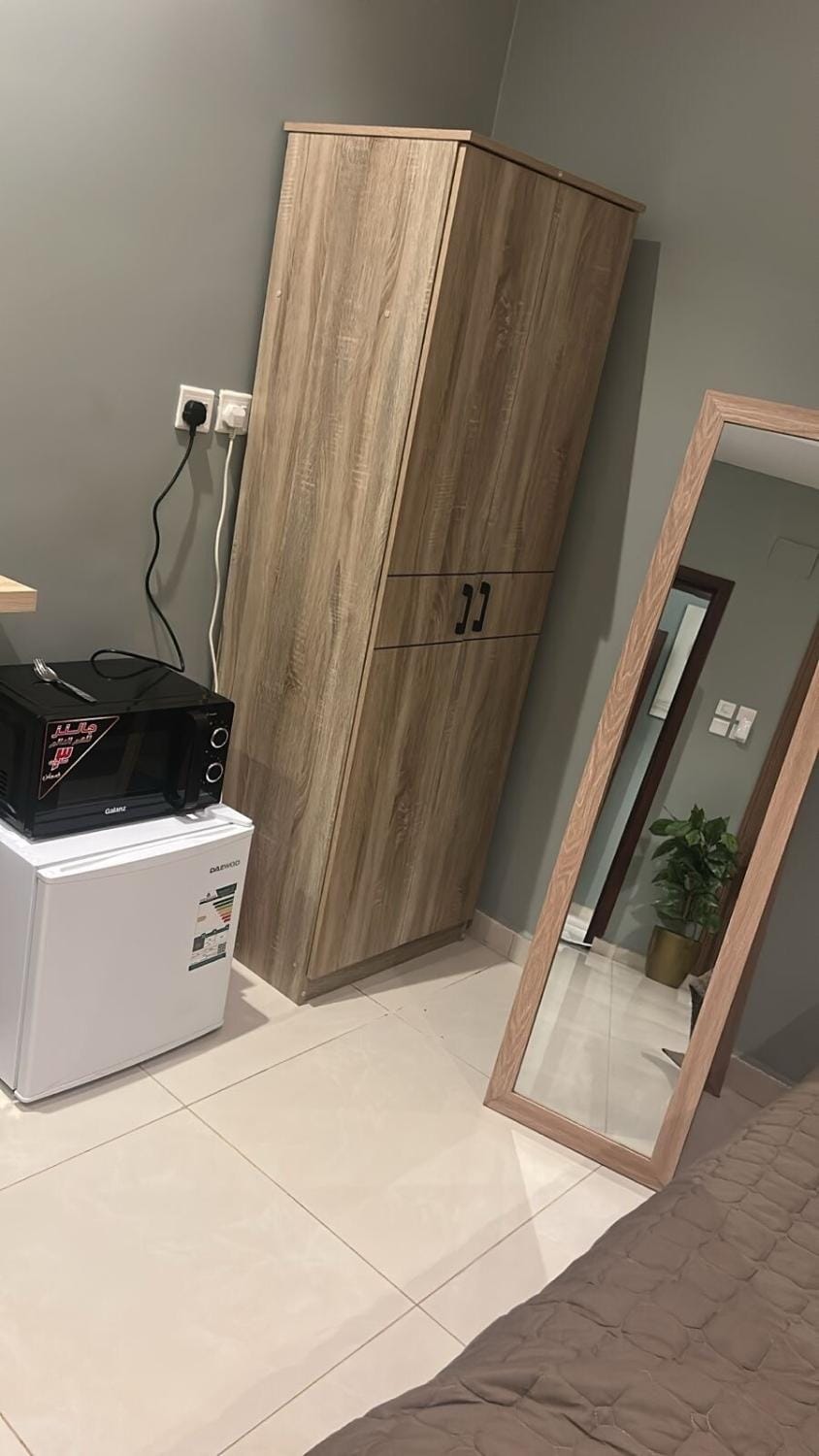 wardrobe