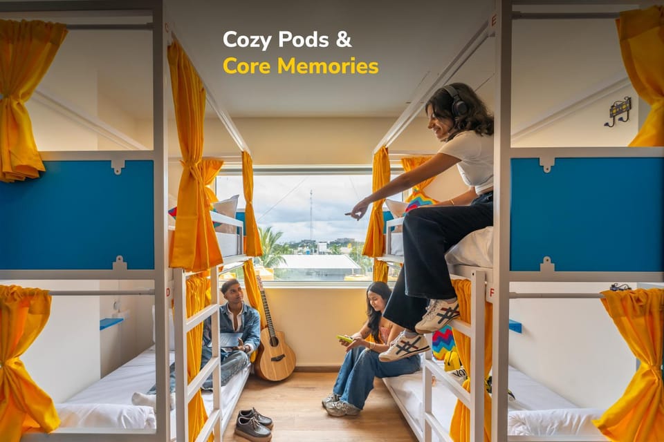 Bedroom, bunk bed