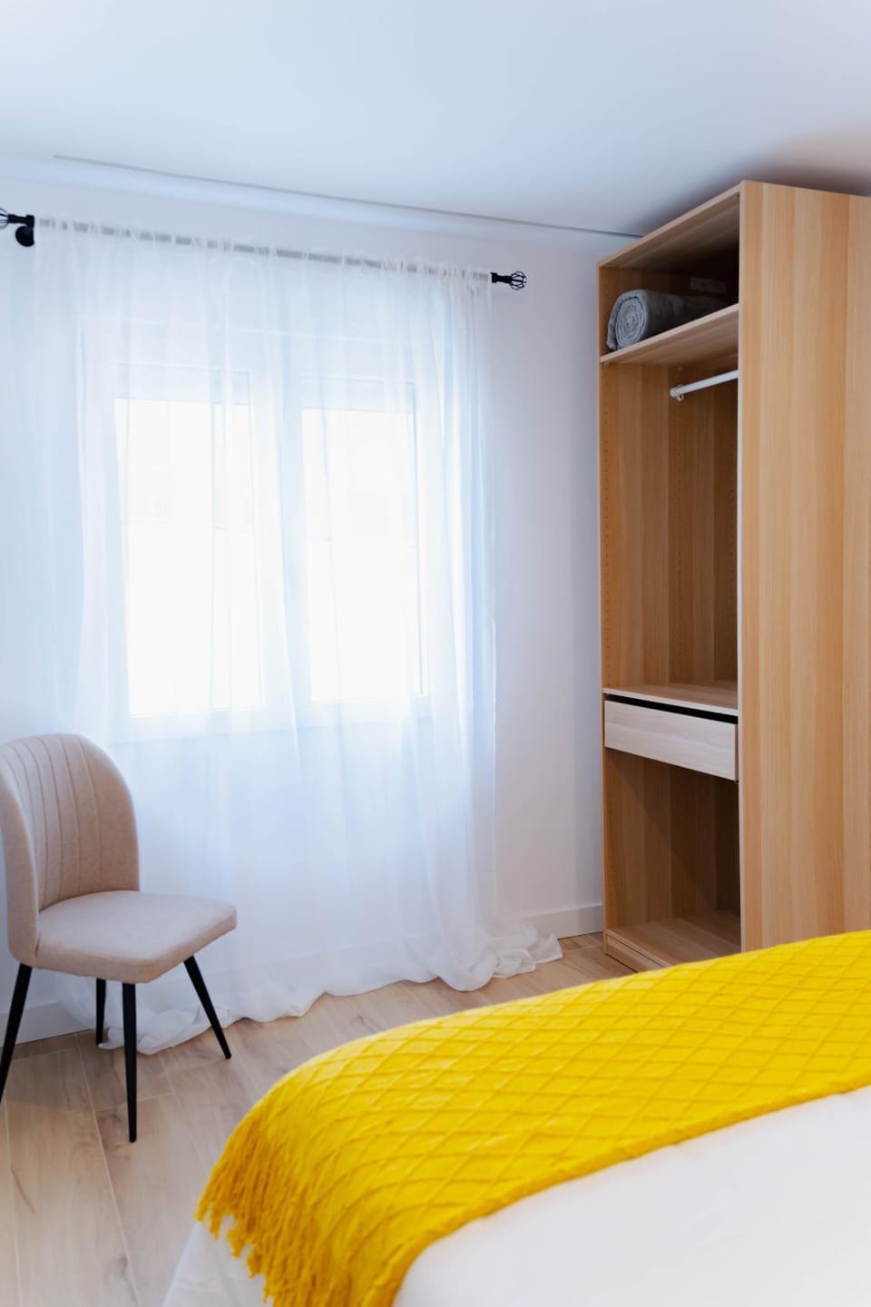 Bed, Bedroom, wardrobe