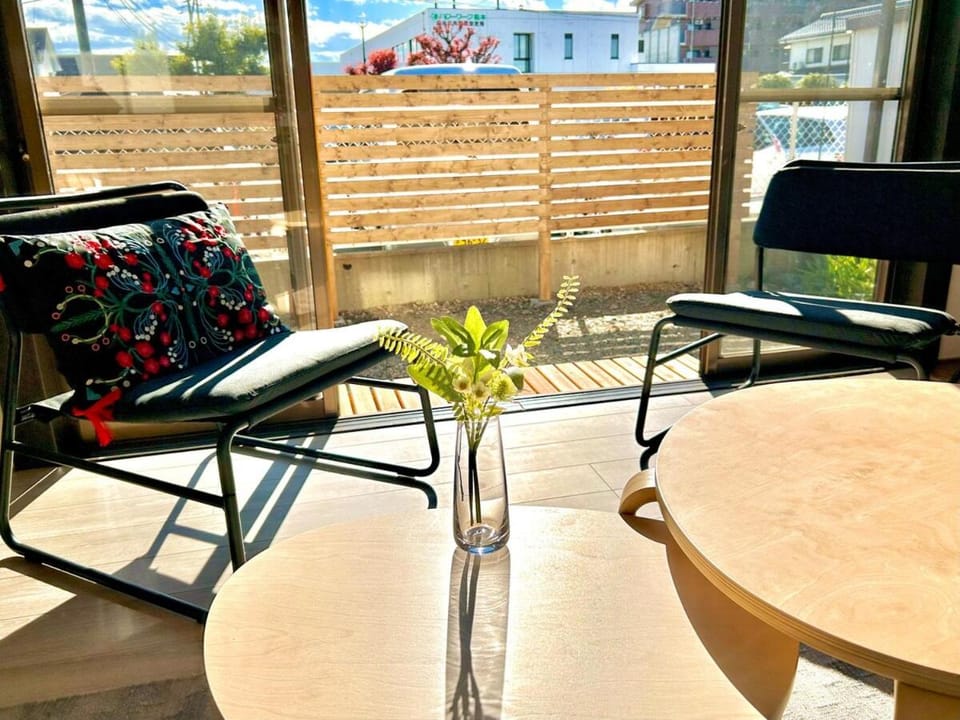 Day, Balcony/Terrace, Living room