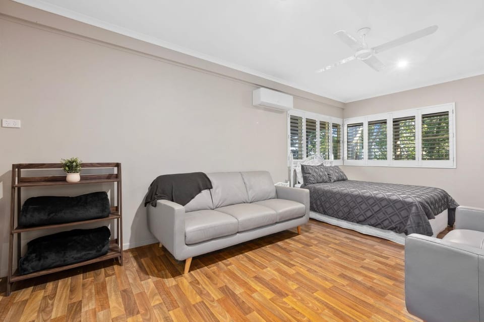 21 Cooloola Drive - Rainbow Beach. Aircon. Wifi House in Rainbow Beach