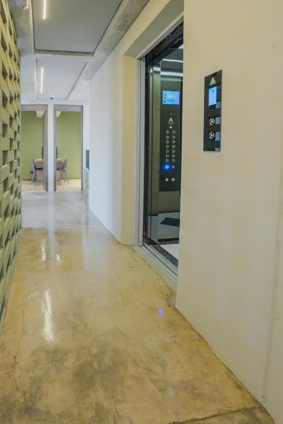 elevator