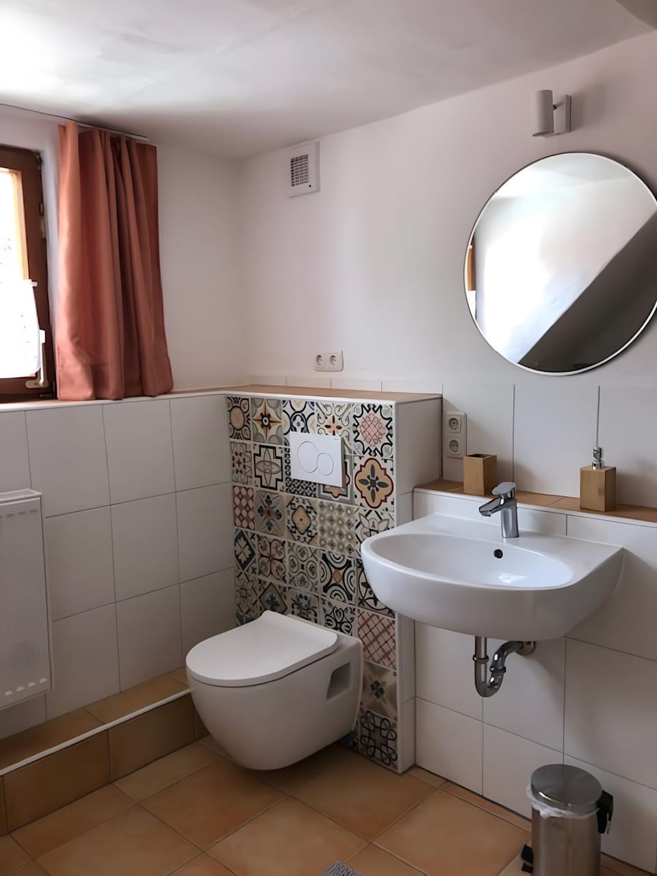 Bathroom, Living room