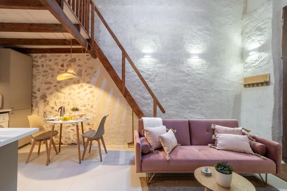 Seating area, Dining area