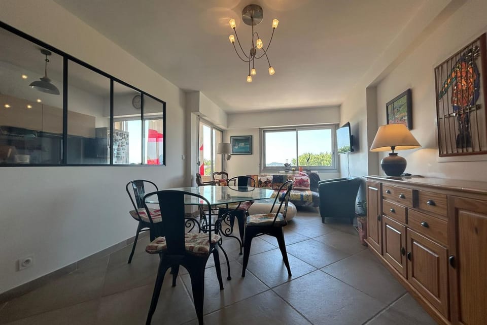 Apartment with view quiet and comfort in Narbonne Apartment in Narbonne