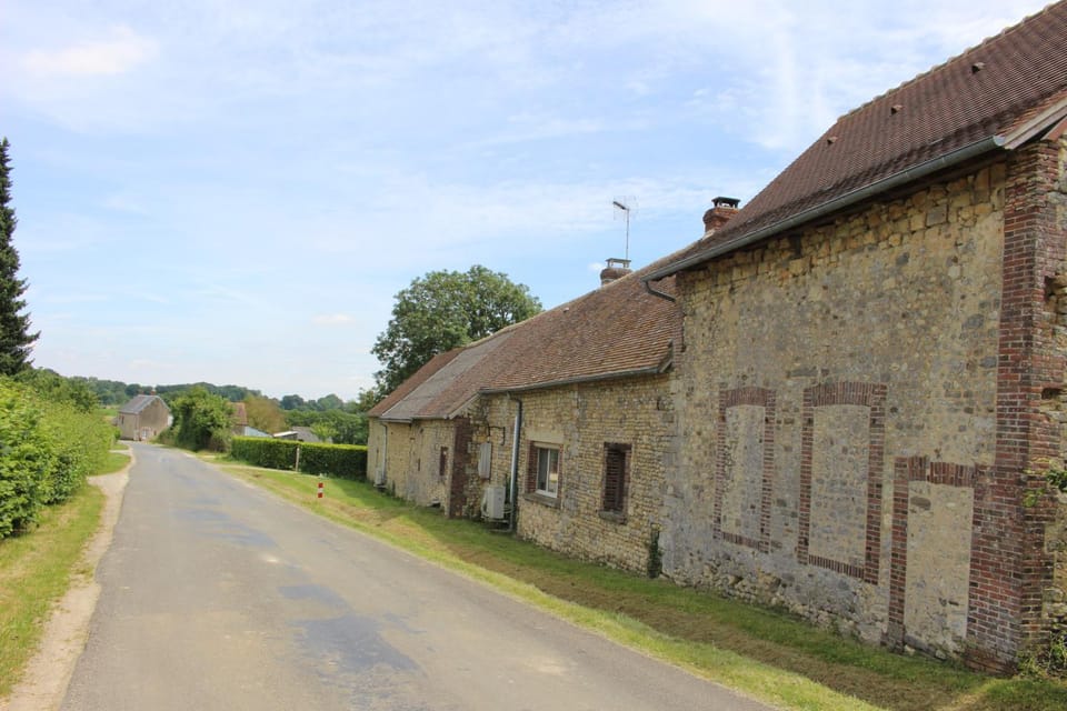 Property building, Street view