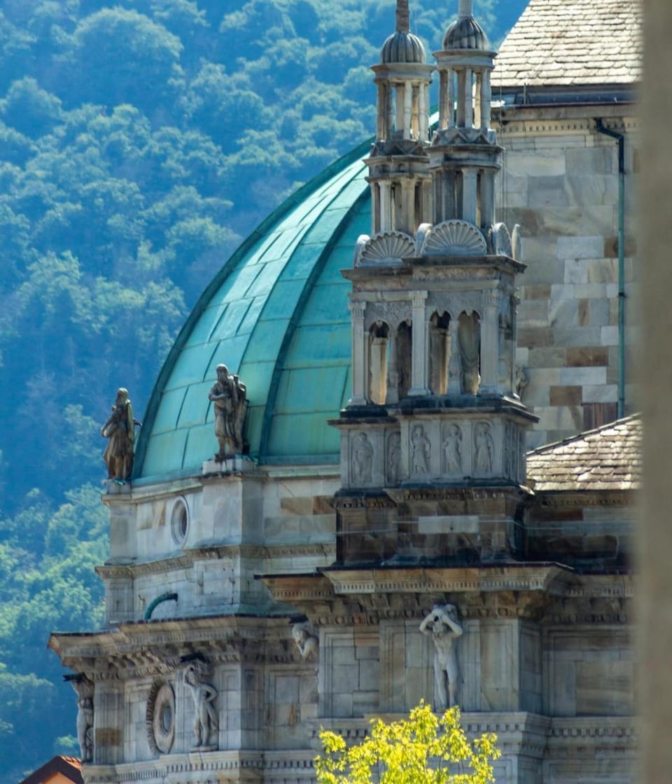 Nearby landmark, Natural landscape, Landmark view