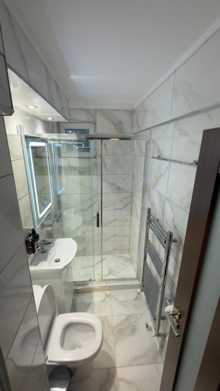 Flowers Apartment in Serbia