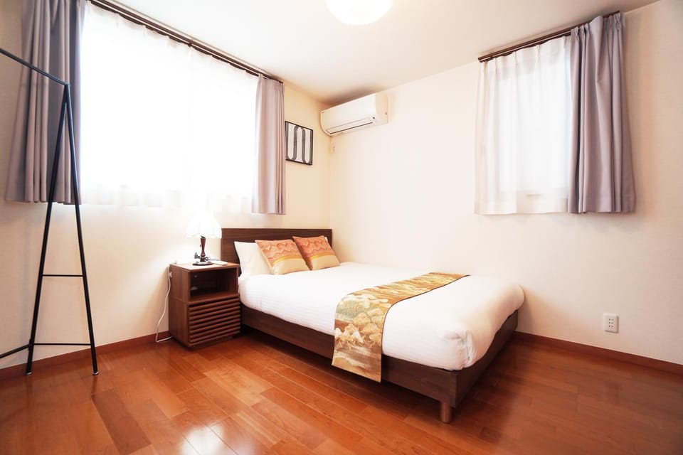 Tsuten Ittaku House in Osaka