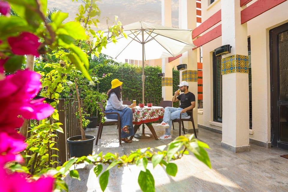 Patio, Spring, Day, People, View (from property/room), Balcony/Terrace, Dining area, Guests, group of guests