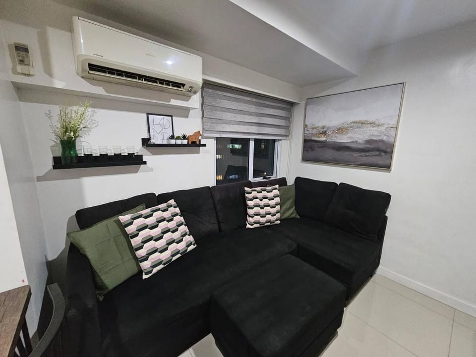 Living room, Decorative detail