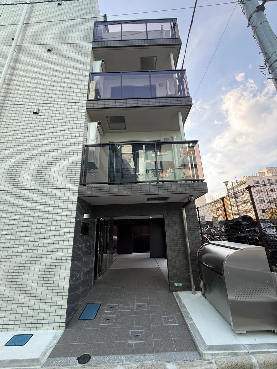 Property building, Balcony/Terrace