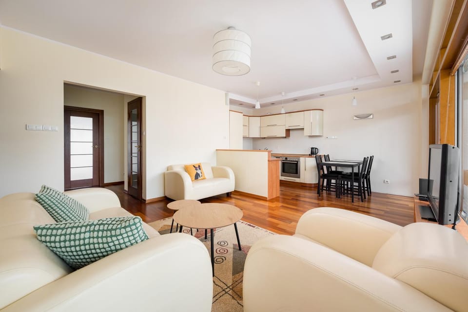 Kitchen or kitchenette, Living room, Seating area