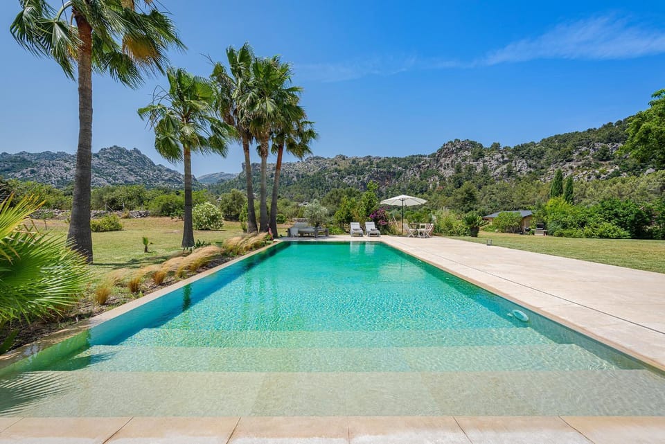 Nearby landmark, Spring, Day, Natural landscape, Mountain view, Pool view, Swimming pool, sunbed