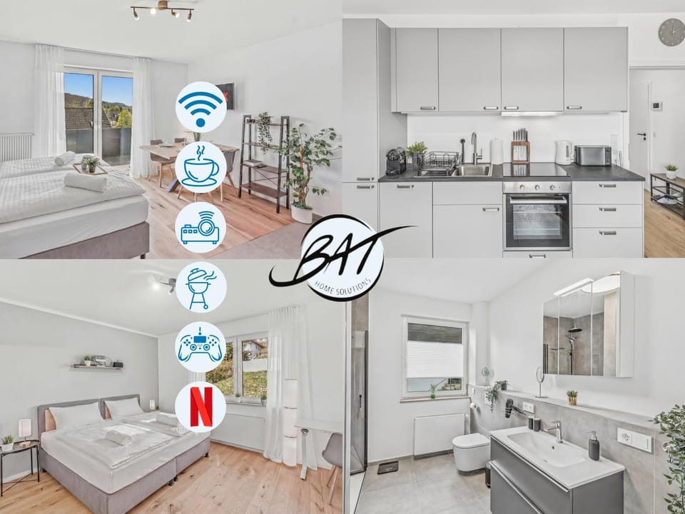 Property building, Bed, Bathroom, Bedroom