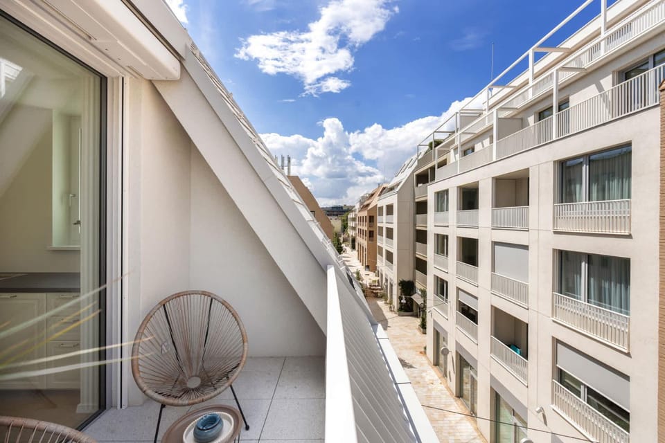 Property building, Patio, Day, View (from property/room), Balcony/Terrace