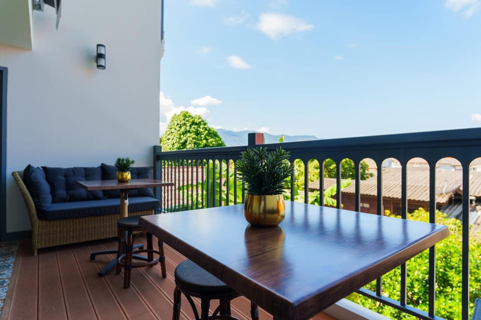 View (from property/room), Dining area