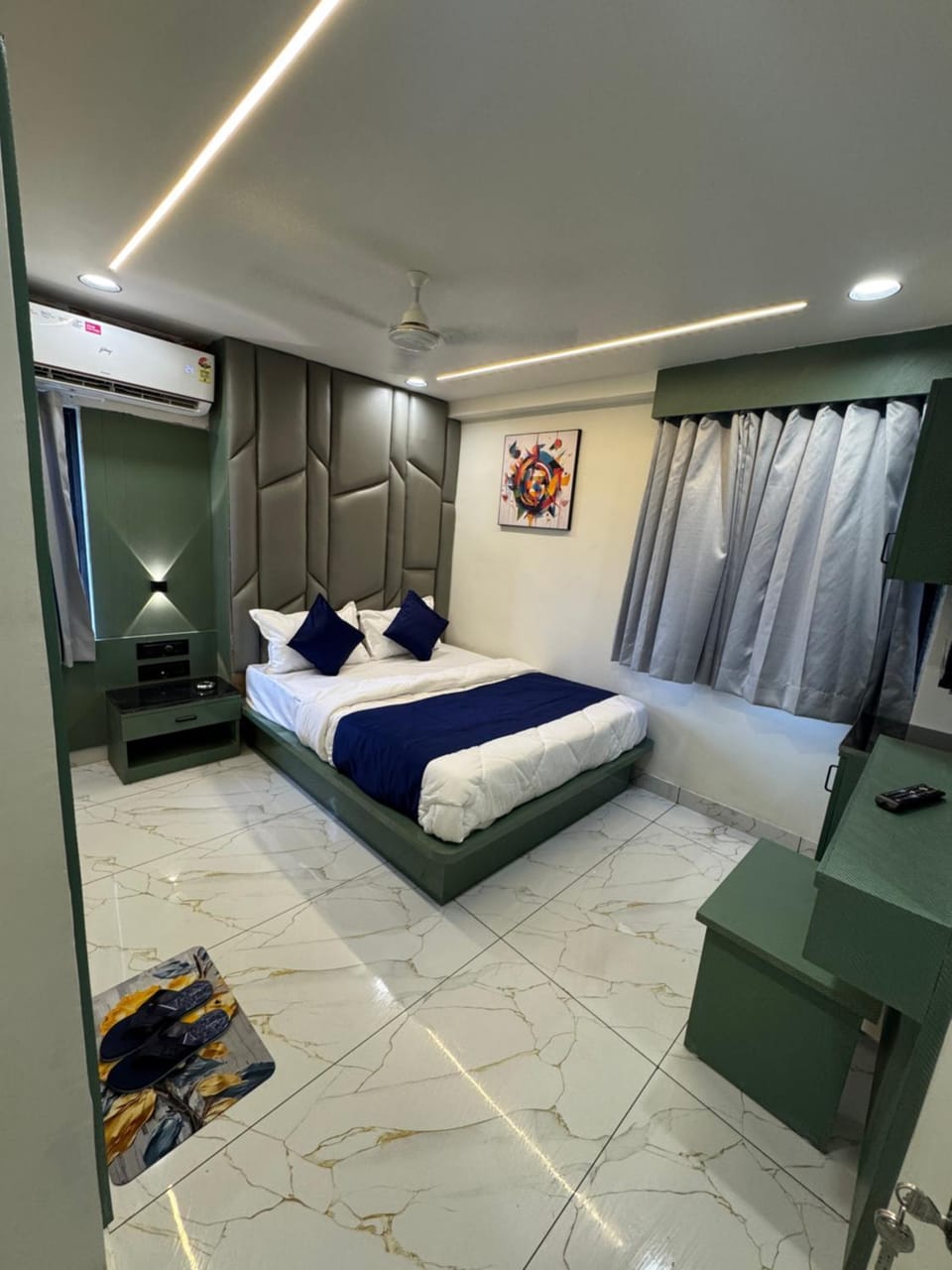 Hotel Paris Gandhinagar Hotel in Gandhinagar