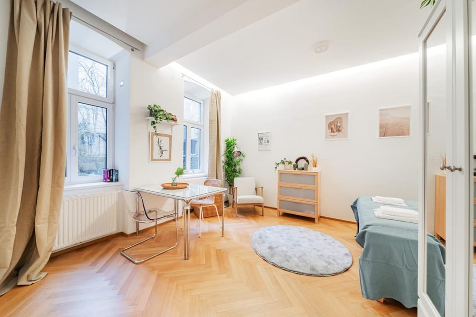 Living room, Seating area, Bedroom