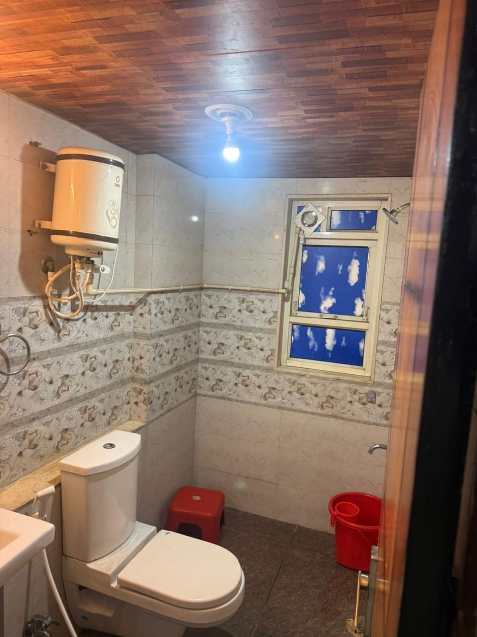 it's a place for rest and peace Apartment in Uttar Pradesh